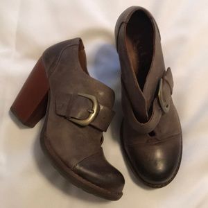 Korks heels